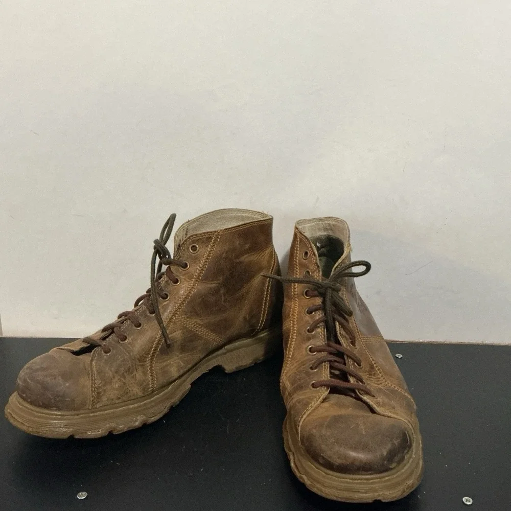 Dr  Doc Martens 12556 Distressed Brown Leather Chukka Boots Men's 12 AirWair